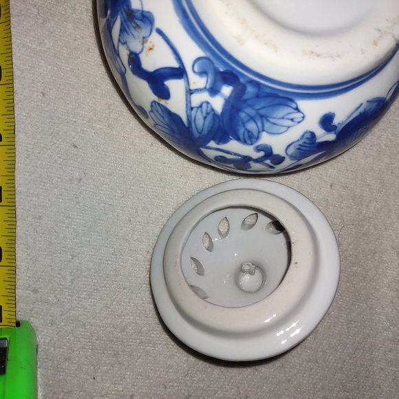 Ceramic Blue/White Incense Container - Picture 5 of 6